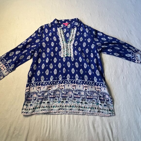 Lilly Pulitzer Women’s Size Large Blue V-Neck 3/4 Sleeve Symmetrical Design - Picture 1 of 9